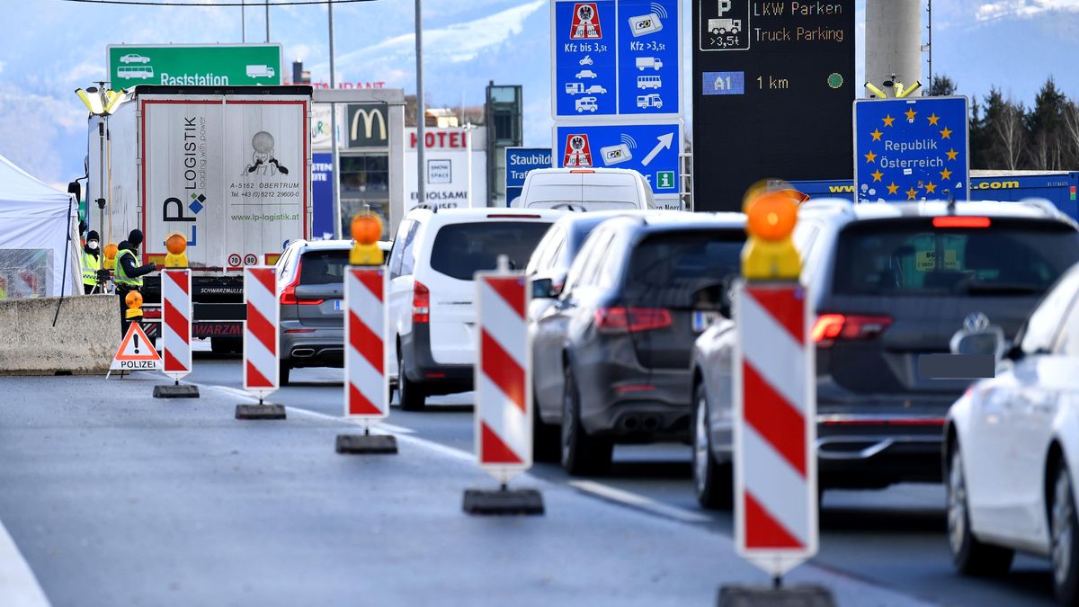 Tanktourismus Im Nachbarland Nicht Alles Ist Erlaubt Br24
