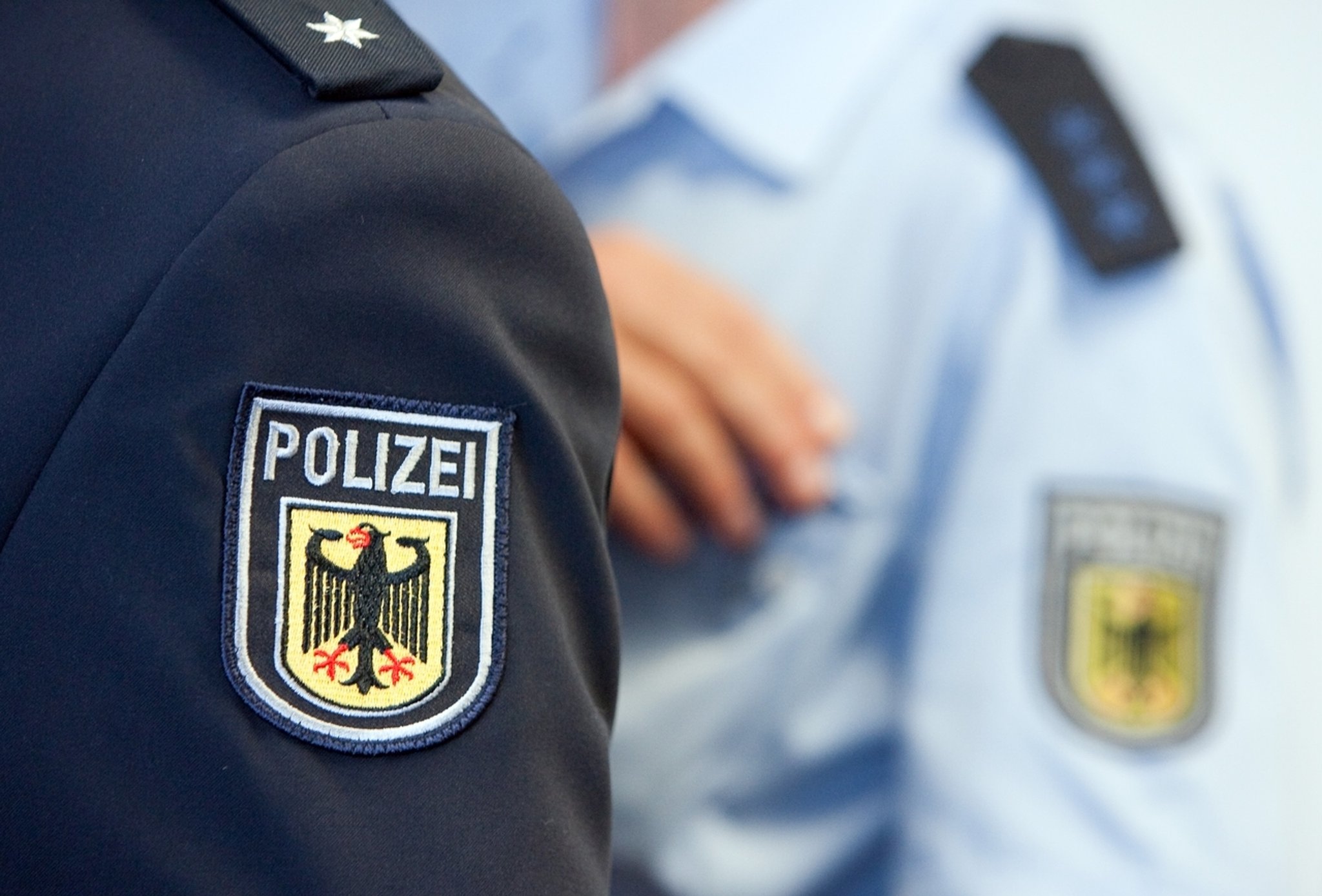 Mann mit Messer löst in Regionalexpress Polizeieinsatz aus