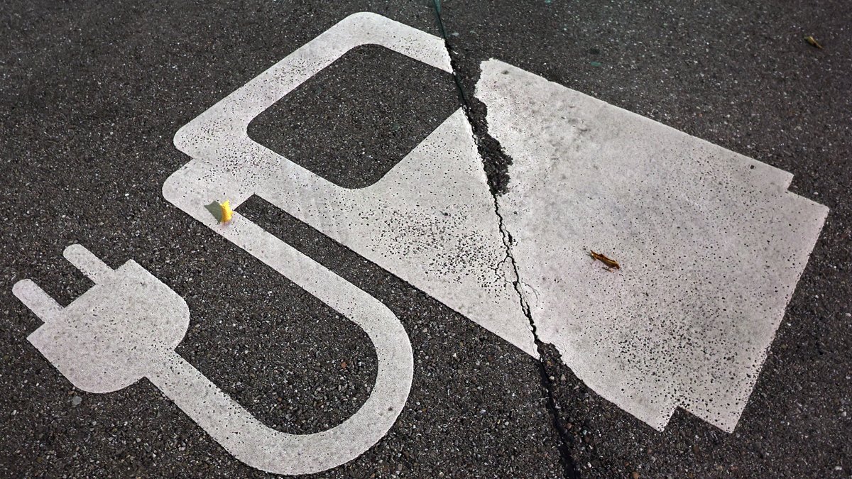 E-Auto-Vergleich: So schneiden die (günstigen) Modelle ab