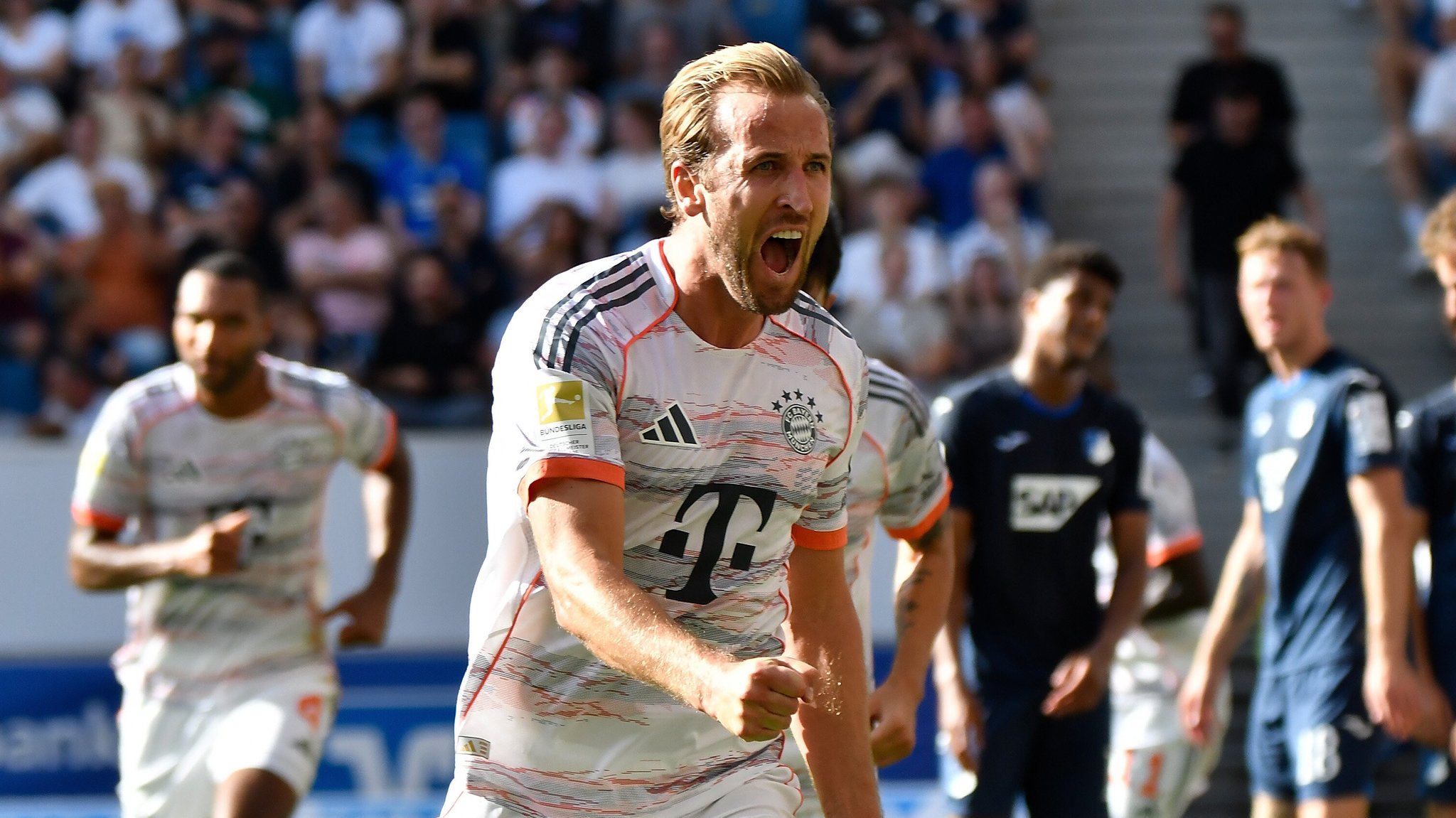 Kane-Hattrick und Jackson-Startelf-Debüt: FCB jubelt weiter