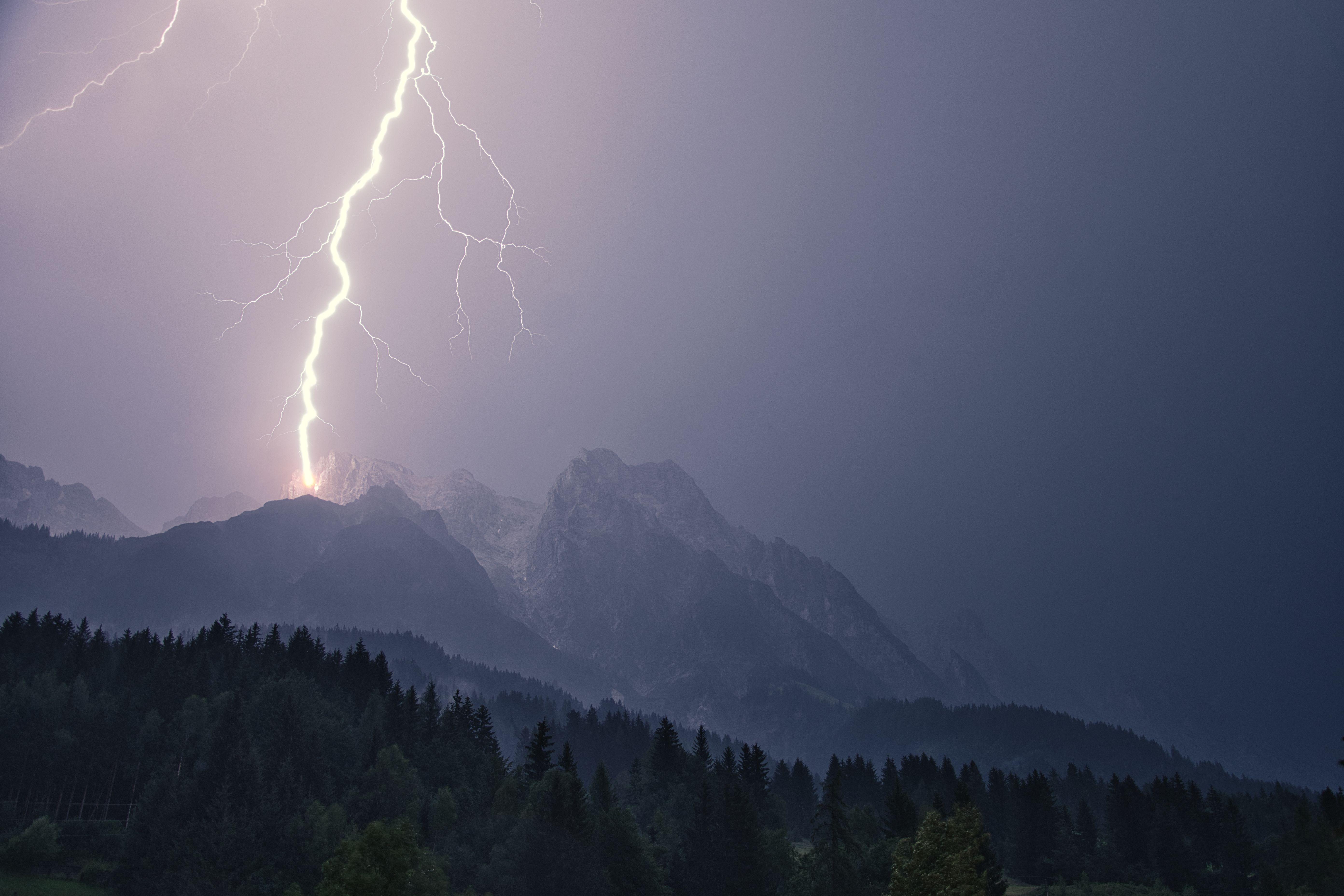 Wetterleuchten Oder Gewitter Was Ist Der Unterschied Zwischen Einem wetterleuchten-oder-gewitter-was-ist-der-unterschied-zwischen-einem