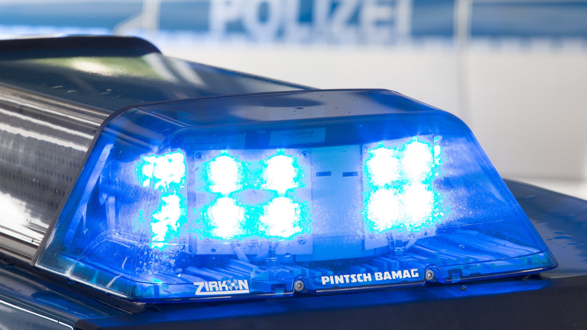 Blaulicht auf Polizeiwagen