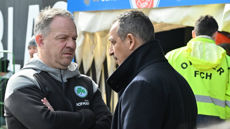 Alexander Zorniger (l.) und Rachid Azzouzi | Bild: picture-alliance/dpa Alexander Zorniger (l.) und Rachid Azzouzi