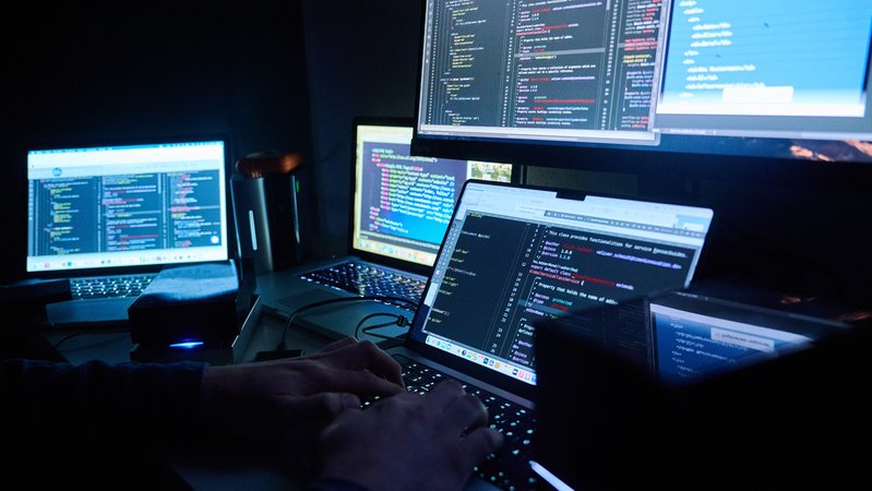 Eine Woche vor der Europawahl ist die CDU Opfer einer Cyberattacke geworden. | Bild: picture alliance/dpa | Annette Riedl Eine Woche vor der Europawahl ist die CDU Opfer einer Cyberattacke geworden.