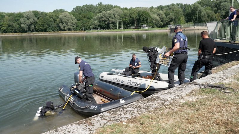 Suche nach vermisstem Feuerwehrmann | Bild: BR Suche nach vermisstem Feuerwehrmann