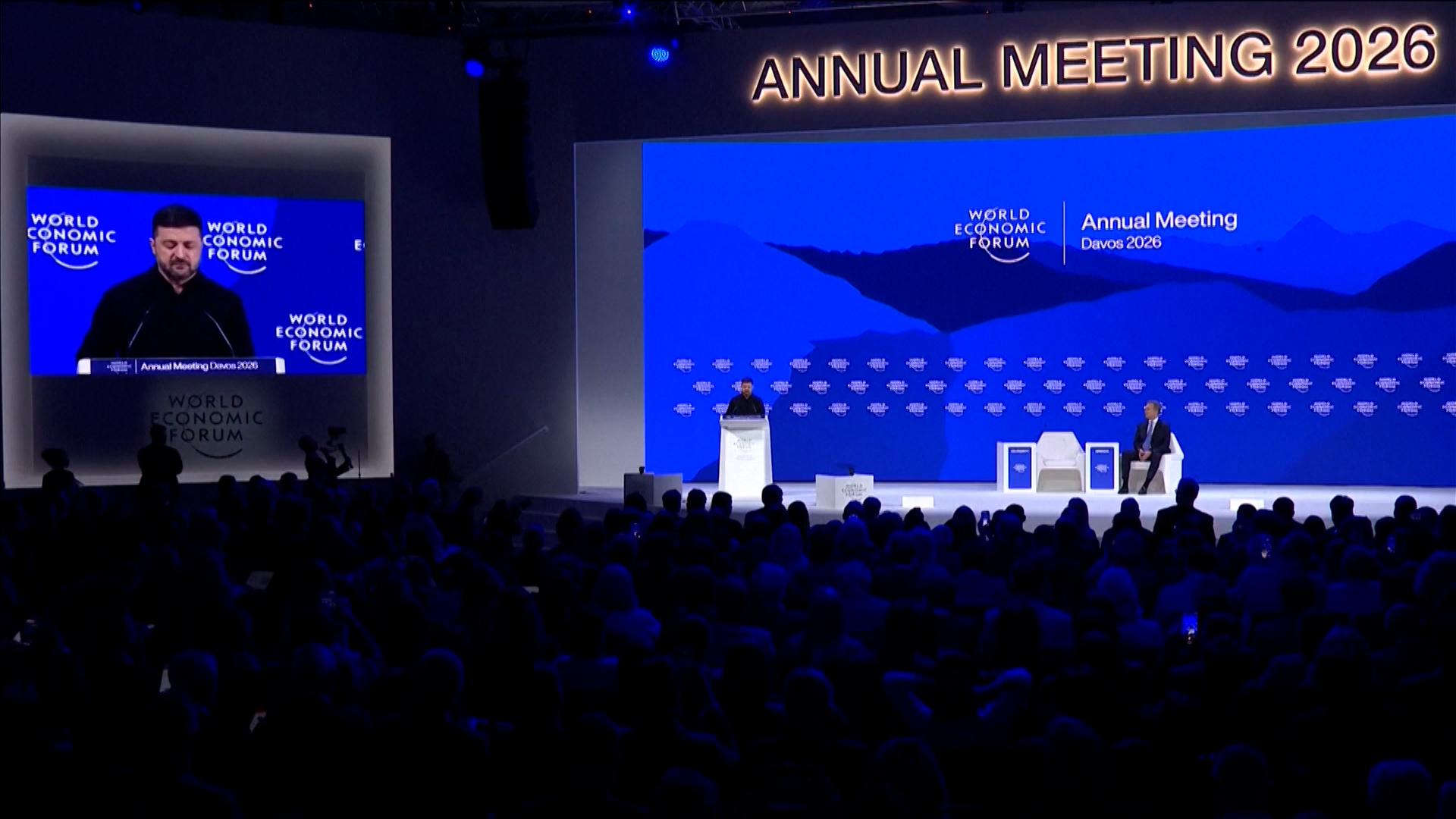 In den Verhandlungen um einen Waffenstillstand in der Ukraine kündigte Präsident Selensky ein mögliches Dreiertreffen an.