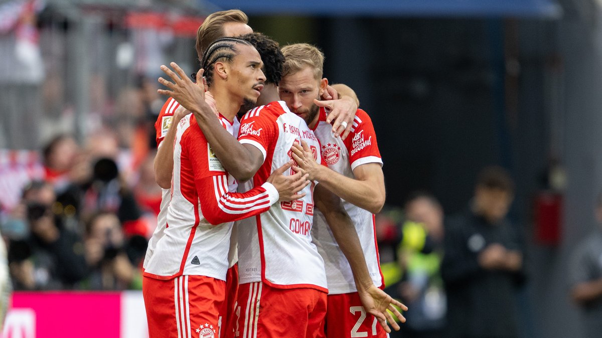 Die FC-Bayern-Offensive um Leroy Sané (l.) präsentiert sich top in Schuss.