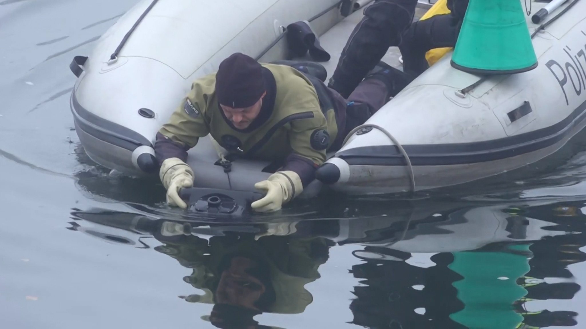 18-Jähriger seit Ende Oktober vermisst – Taucher suchen Main ab