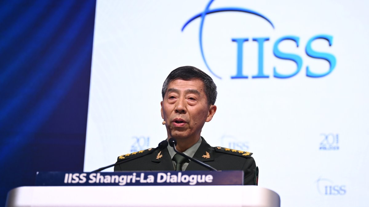 Singapur: Der chinesische Verteidigungsminister General Li Shangfu spricht beim asiatischen Sicherheitsforum "Shangri La Dialogue"