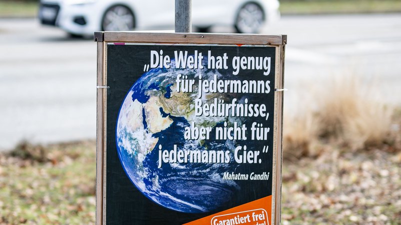 Die Außenseiter: Auch sie wollen in den Bundestag | Bild: picture alliance / Eibner-Pressefoto | Eibner-Pressefoto/Franz Feiner Die Außenseiter: Auch sie wollen in den Bundestag