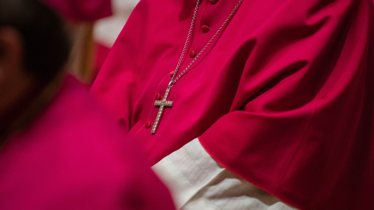 Neuer "Enkeltrick": Täter geben sich als Bischöfe aus 