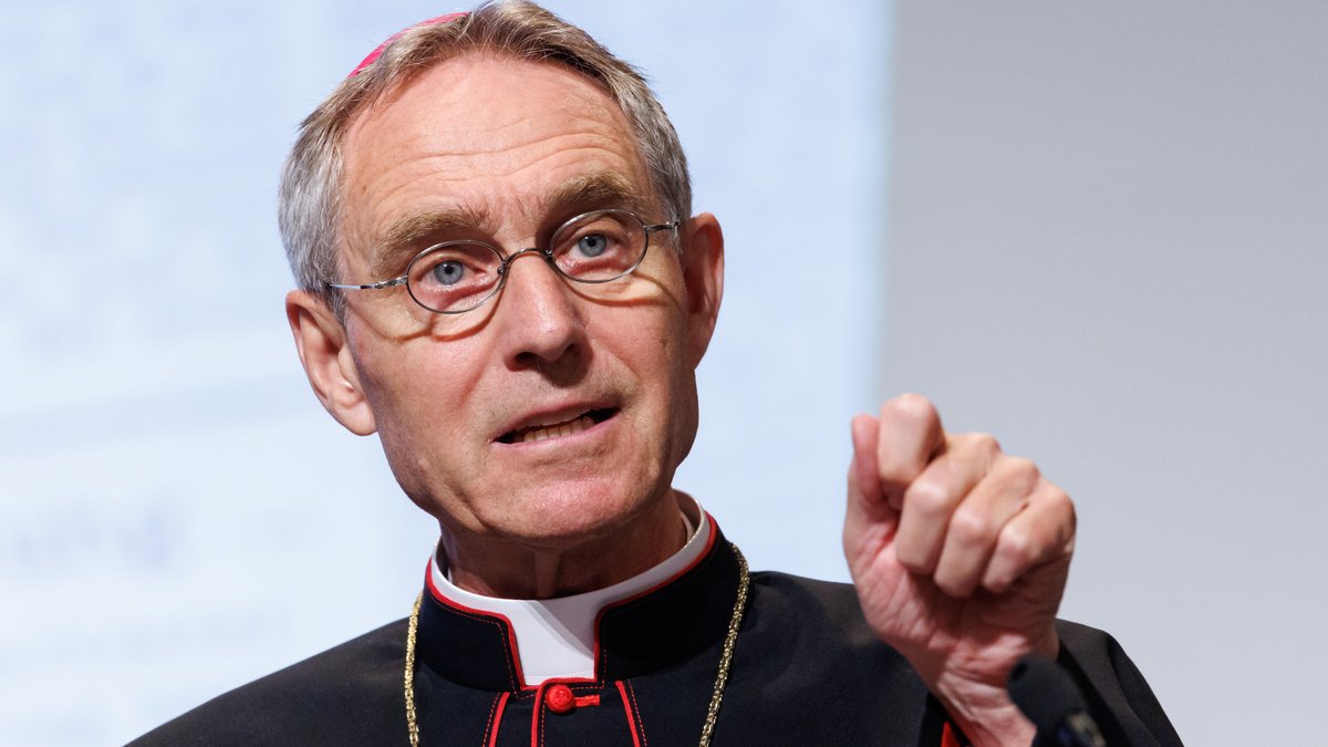 Spekulationen um Georg Gänswein als Vatikanbotschafter