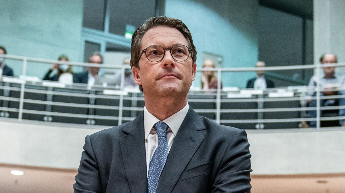 Ex-Minister Scheuer soll nach Maut-Debakel vor Gericht