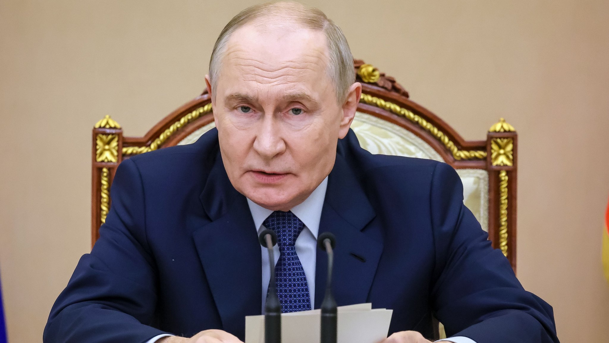 17.09.2026, Russland, Moskau: Kremlchef Wladimir Putin leitet in Moskau eine Sitzung zu wirtschaftlichen Themen. | Bild: dpa-Bildfunk/Vyacheslav Prokofyev 17.09.2026, Russland, Moskau: Kremlchef Wladimir Putin leitet in Moskau eine Sitzung zu wirtschaftlichen Themen.