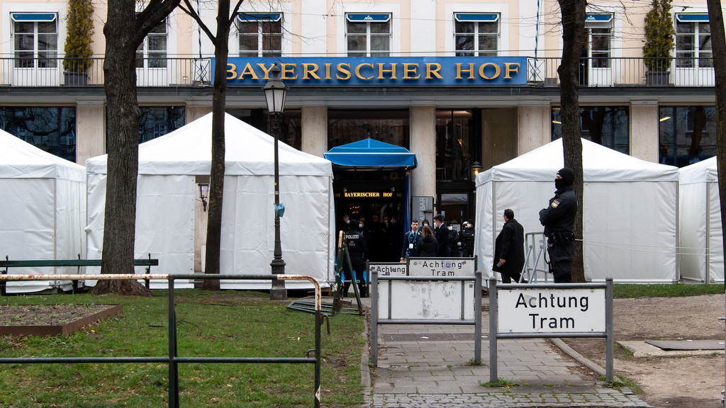 Der Veranstaltungsort: das Hotel Bayerischer Hof während der Konferenz 2022