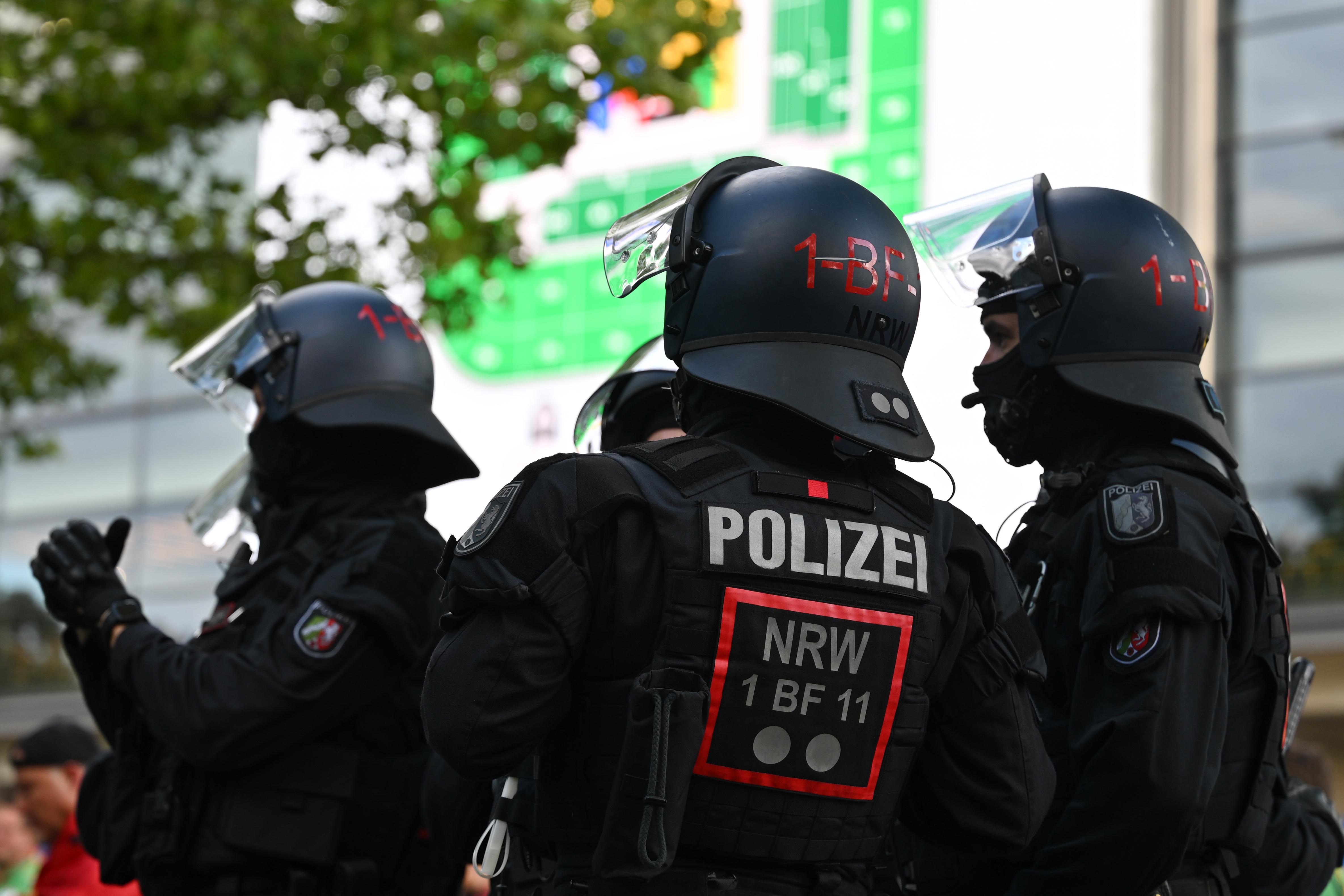 Polizisten im Einsatz im Rahmen der EM