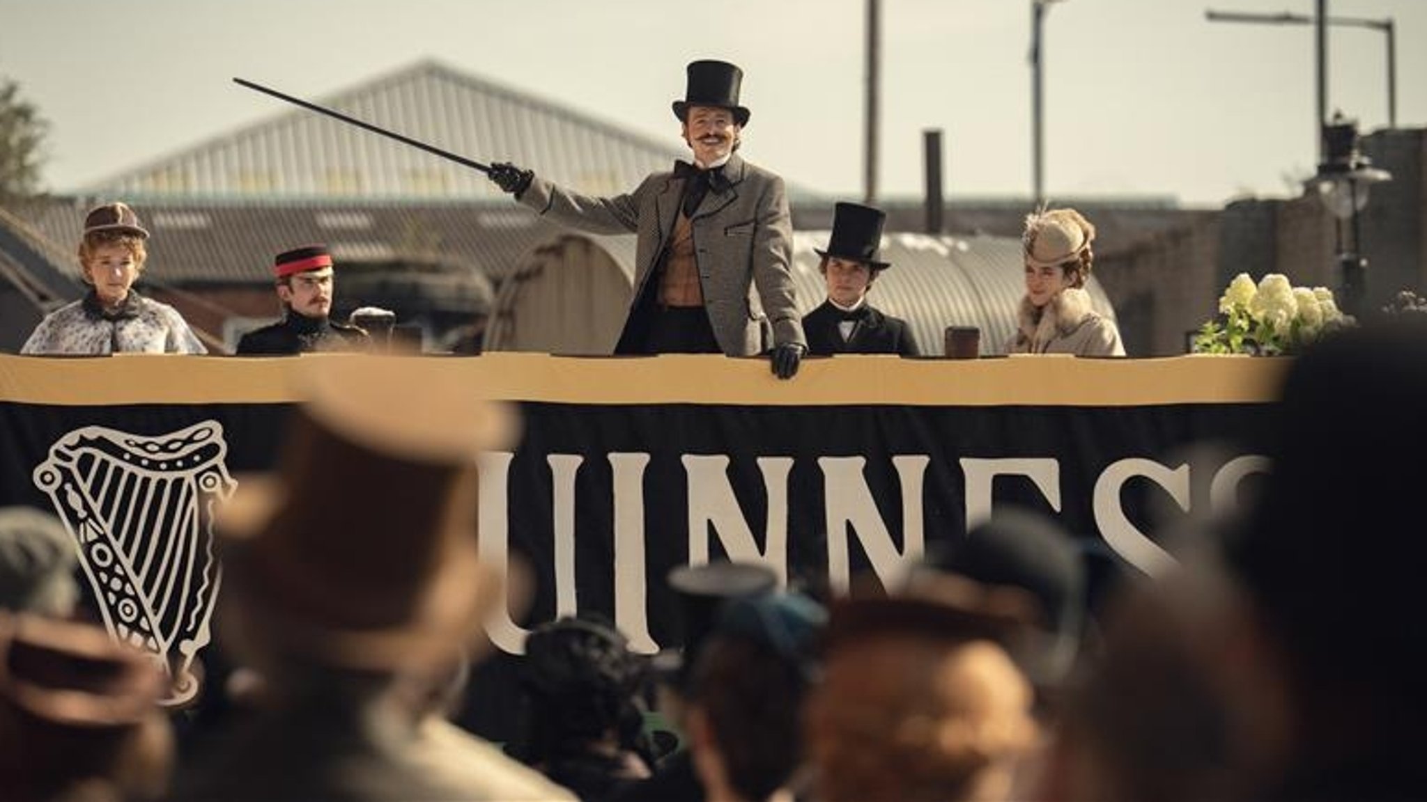 Szene aus der Serie "House of Guinness" | Bild: Netflix Szene aus der Serie "House of Guinness"