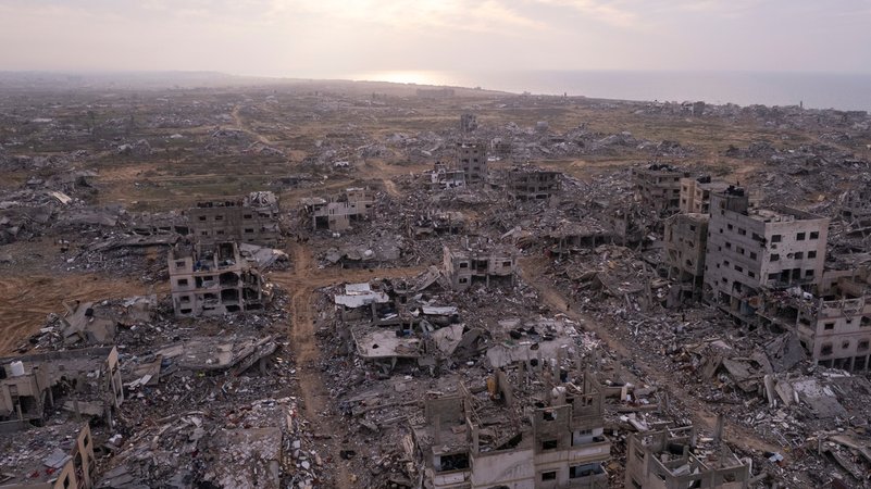 ARCHIV - 28.01.2025, Palästinensische Gebiete, Gaza: Gebäude, die durch die israelische Luft- und Bodenoffensive zerstört wurden, sind im Viertel Tel al-Hawa im Gazastreifen zu sehen. | Bild: dpa-Bildfunk/Mohamamd Abu Samra ARCHIV - 28.01.2025, Palästinensische Gebiete, Gaza: Gebäude, die durch die israelische Luft- und Bodenoffensive zerstört wurden, sind im Viertel Tel al-Hawa im Gazastreifen zu sehen.