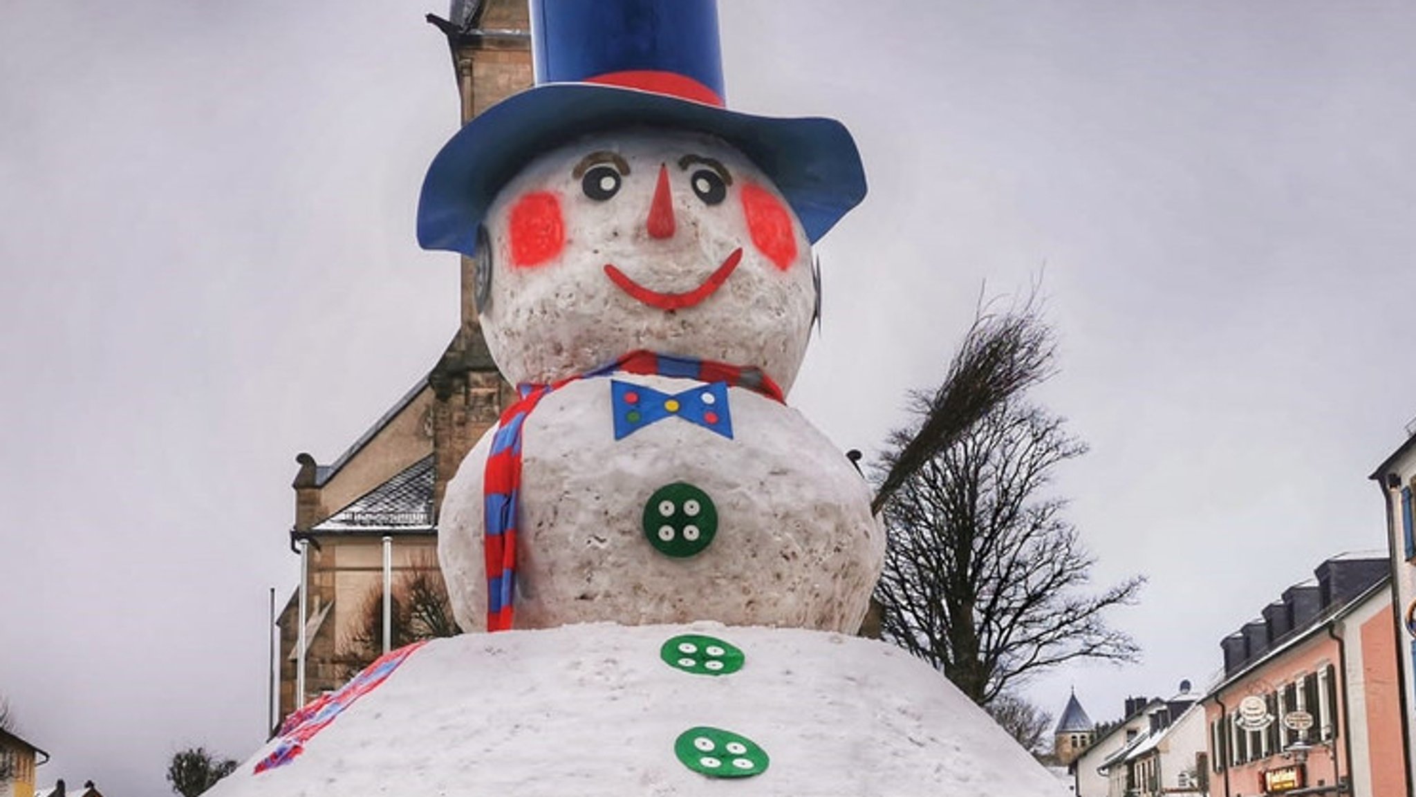 XXL-Schneemann Jakob kommt zurück ins Fichtelgebirge