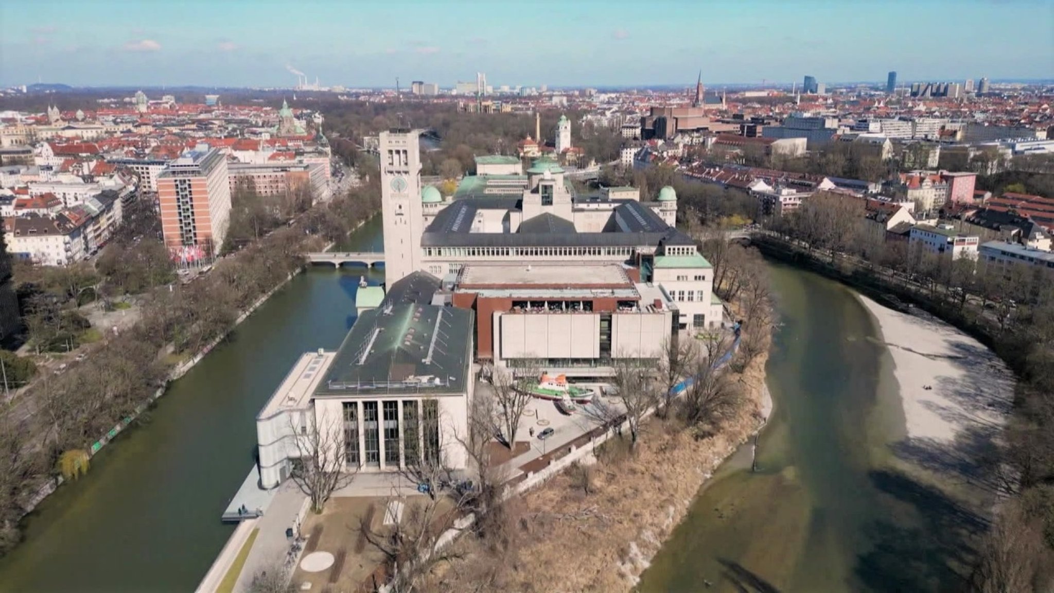 Planet Wissen: Das Deutsche Museum - 120 Jahre Naturwissenschaft und Technik - hier anschauen