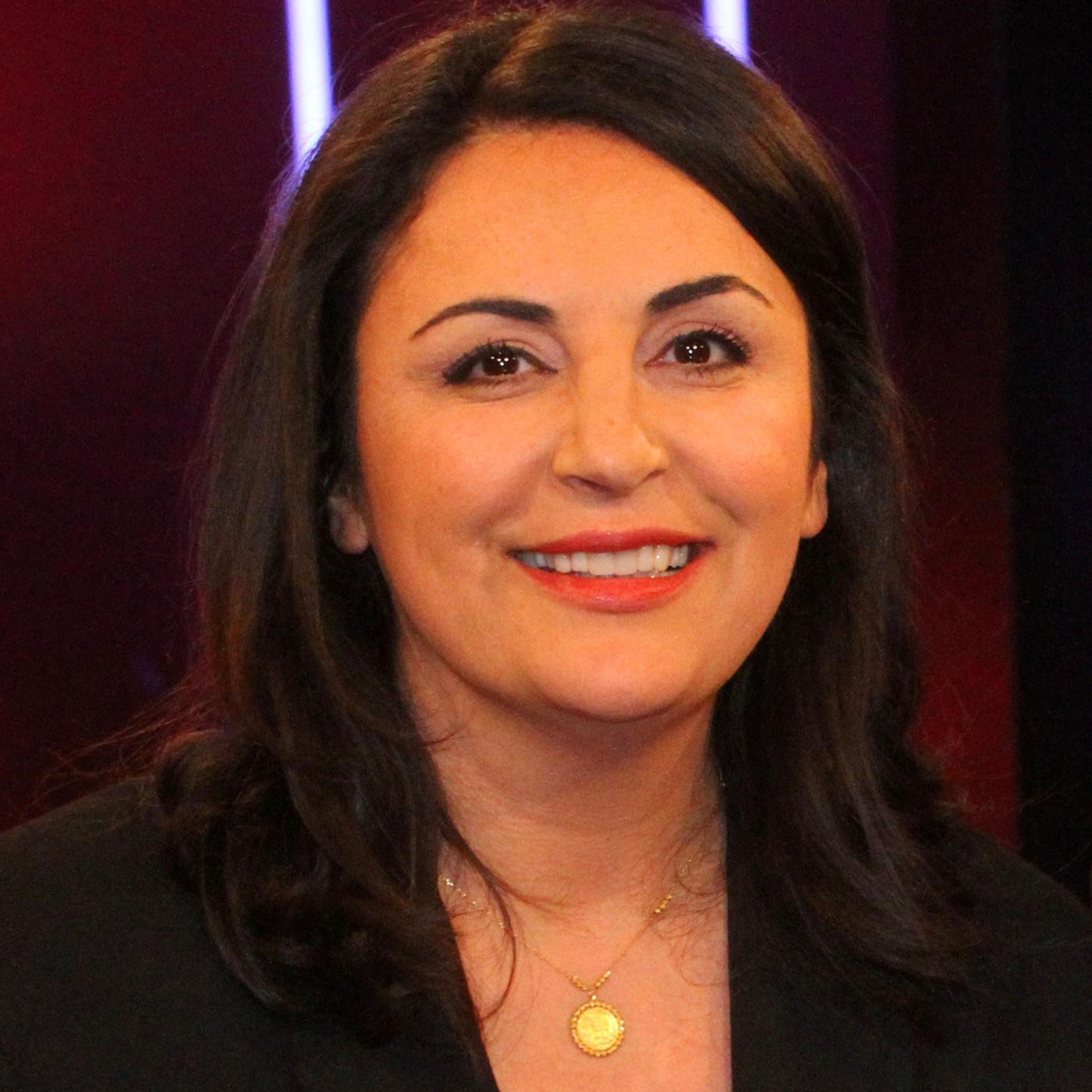 "Jesiden unterstützen statt abschieben": Düzen Tekkal, Menschenrechtsaktivistin