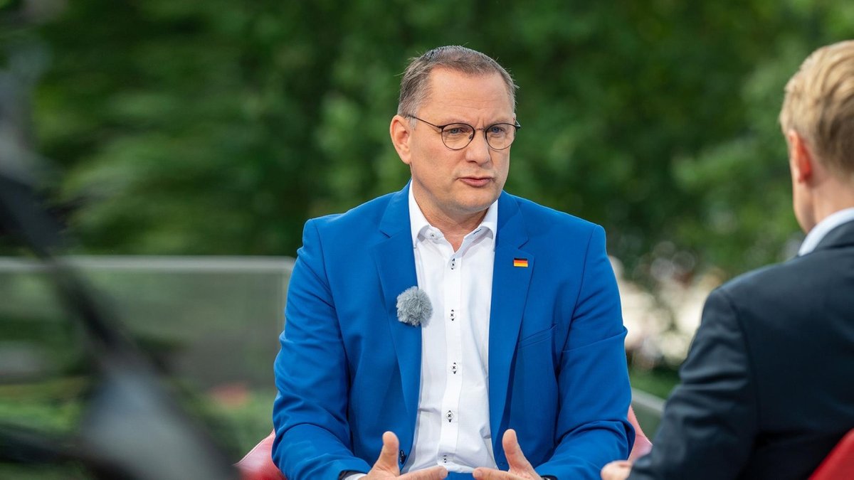 Bericht aus Berlin: Sommerinterview: Tino Chrupalla - hier anschauen