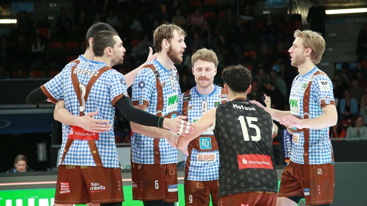 BR24Sport: Viertelfinal-Aus: Tränen bei Volleyball-Bundesligist Herrsching - hier anschauen