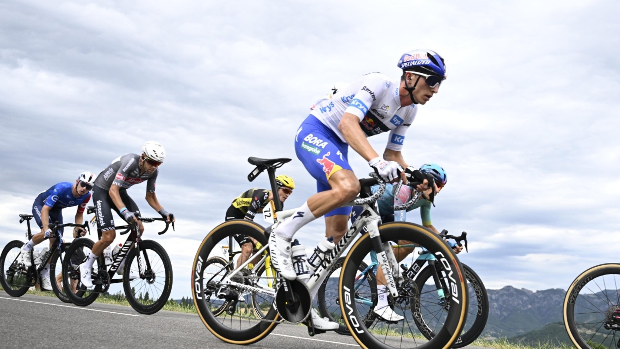 BR24Sport: Tour de France: Lipowitz verteidigt Rang drei - hier anschauen