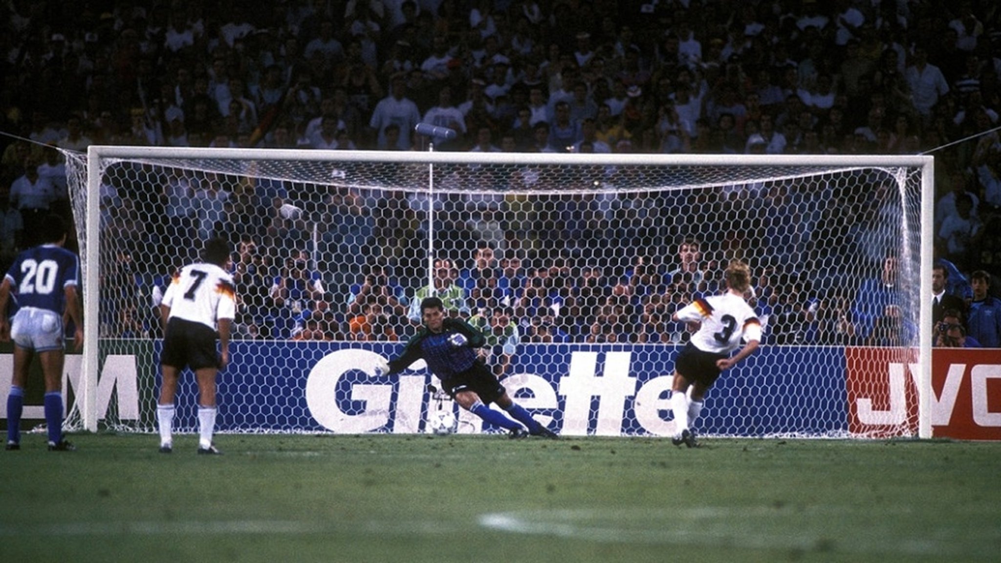 BR24Sport: Deutschland gegen Argentinien · das WM-Finale 1990 in voller Länge - hier anschauen