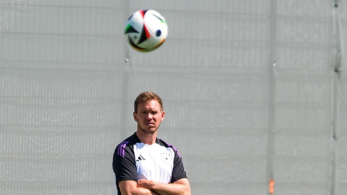 Deutsche Nationalmannschaft mit unveränderter Startelf 