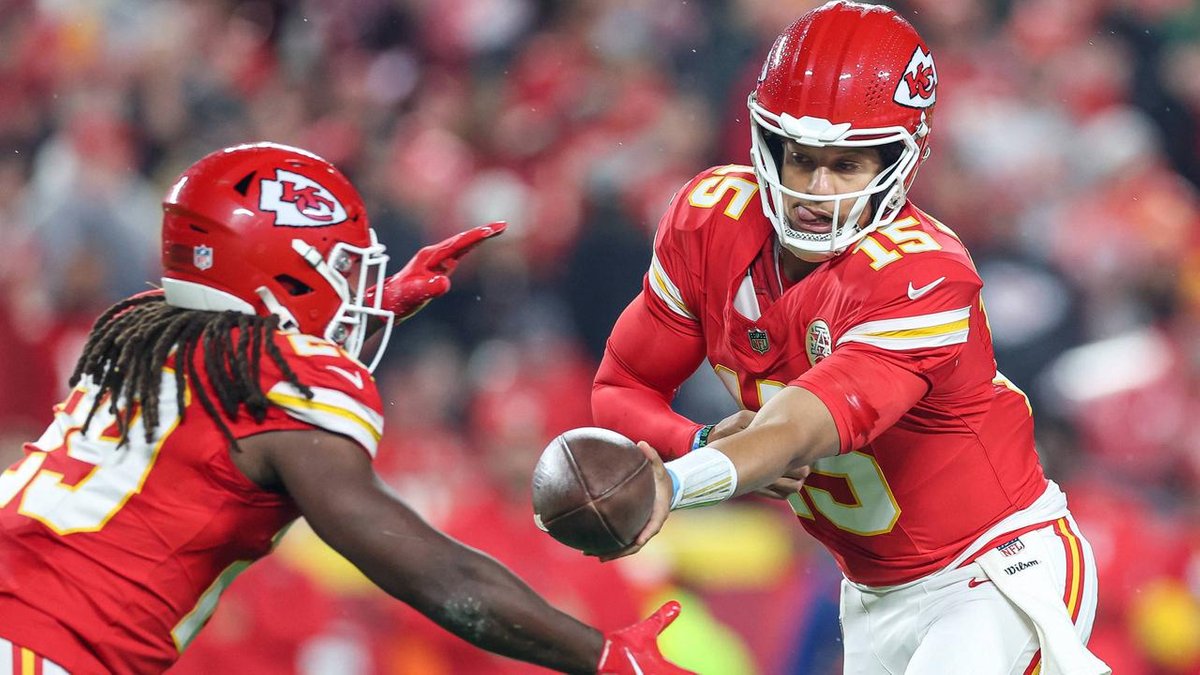 Buccaneers bezwungen: Chiefs bauen perfekte NFL-Bilanz aus