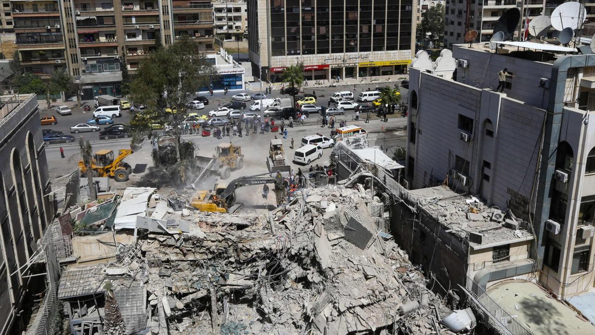 Angriff auf iranische Botschaft - was bislang bekannt ist