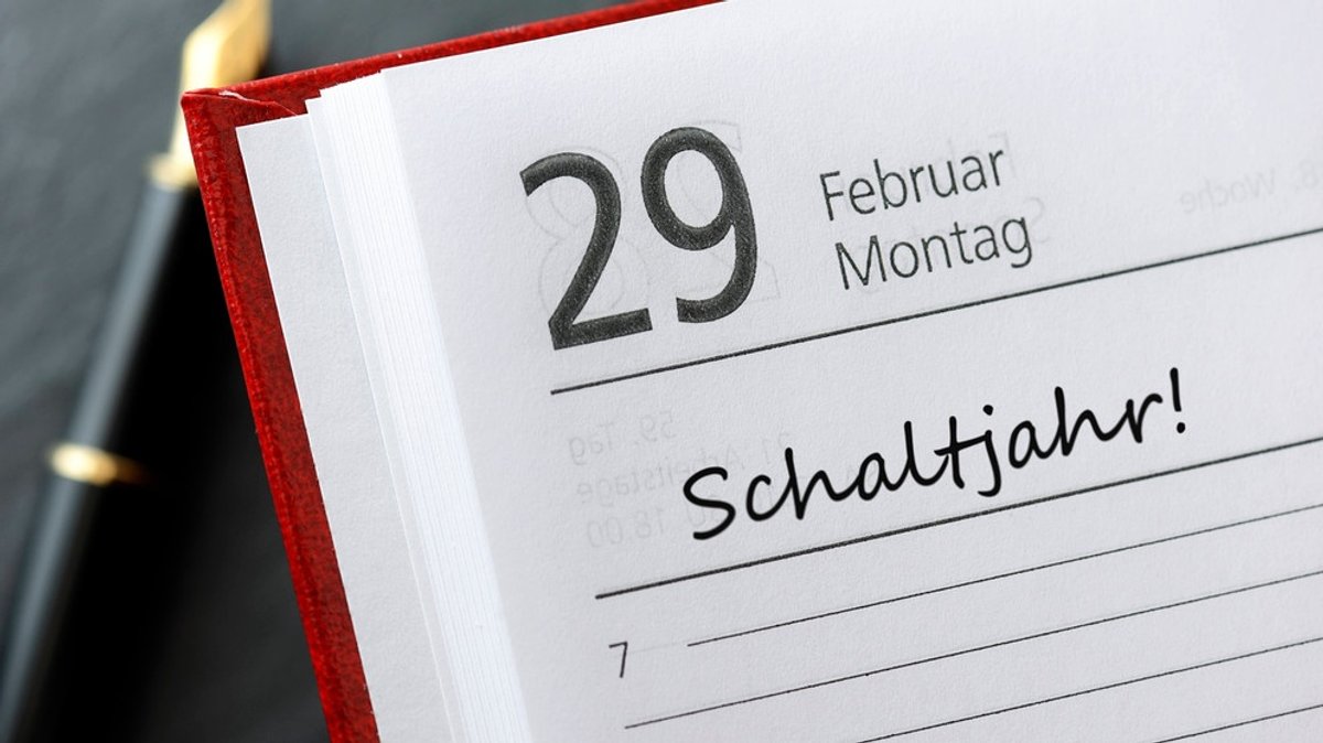 Schaltjahr : Wie der 29. Februar in den Kalender kommt