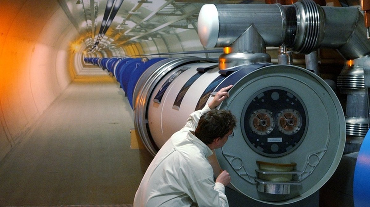 Large Hadron Collider LHC: Die Urknallmaschine des CERN am Genfer See