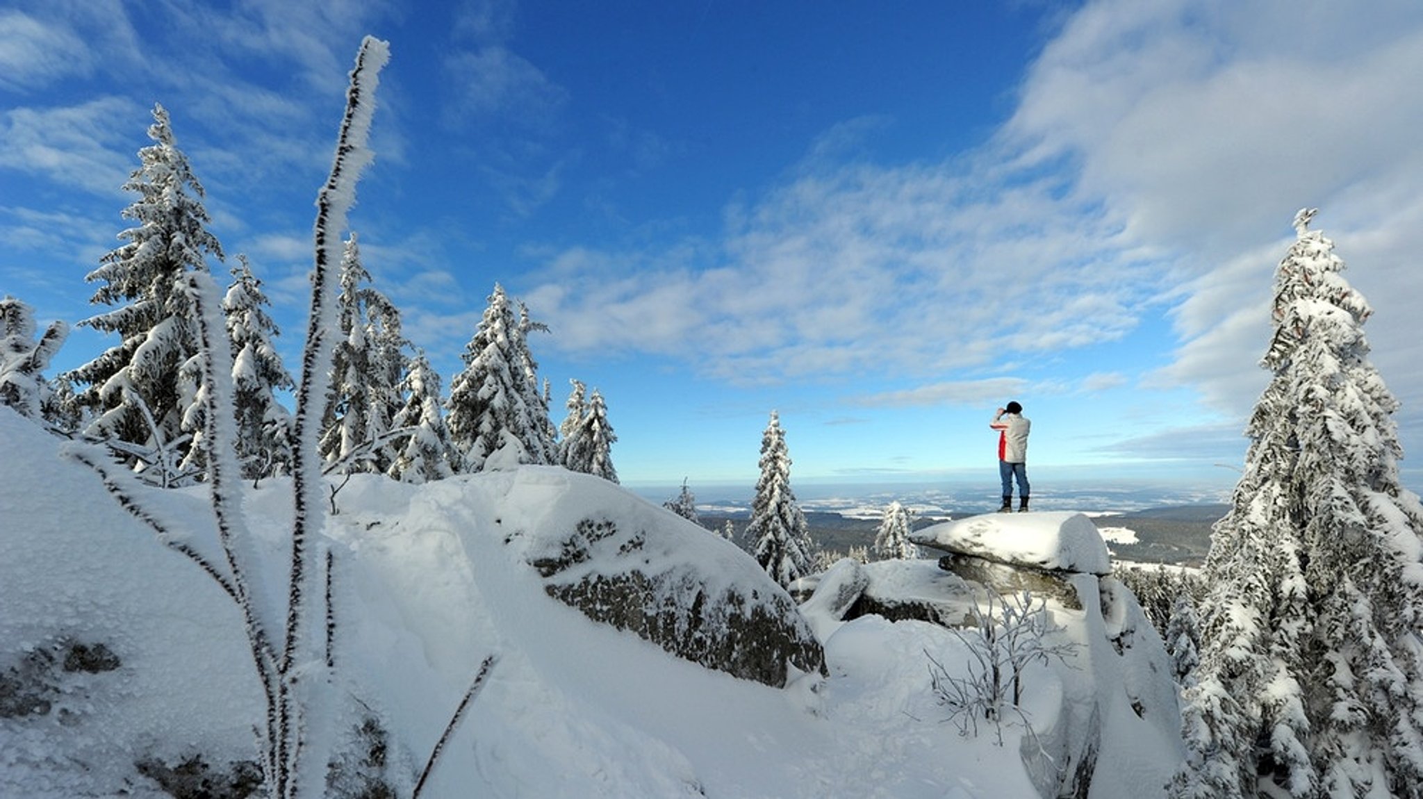 Schnee, Graupel, Eis: Von Schneeflocken und Eiskristallen