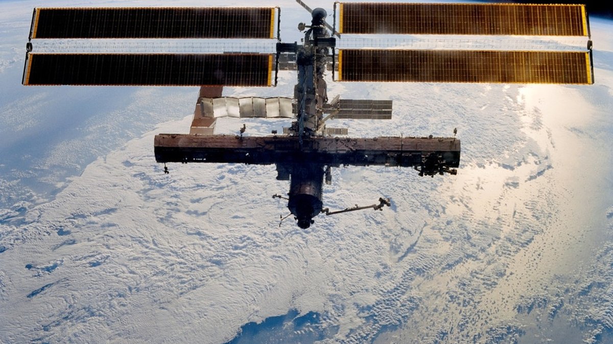 Die ISS und ihre Vorgänger: Geschichte, Bau und Zukunft der Raumstation