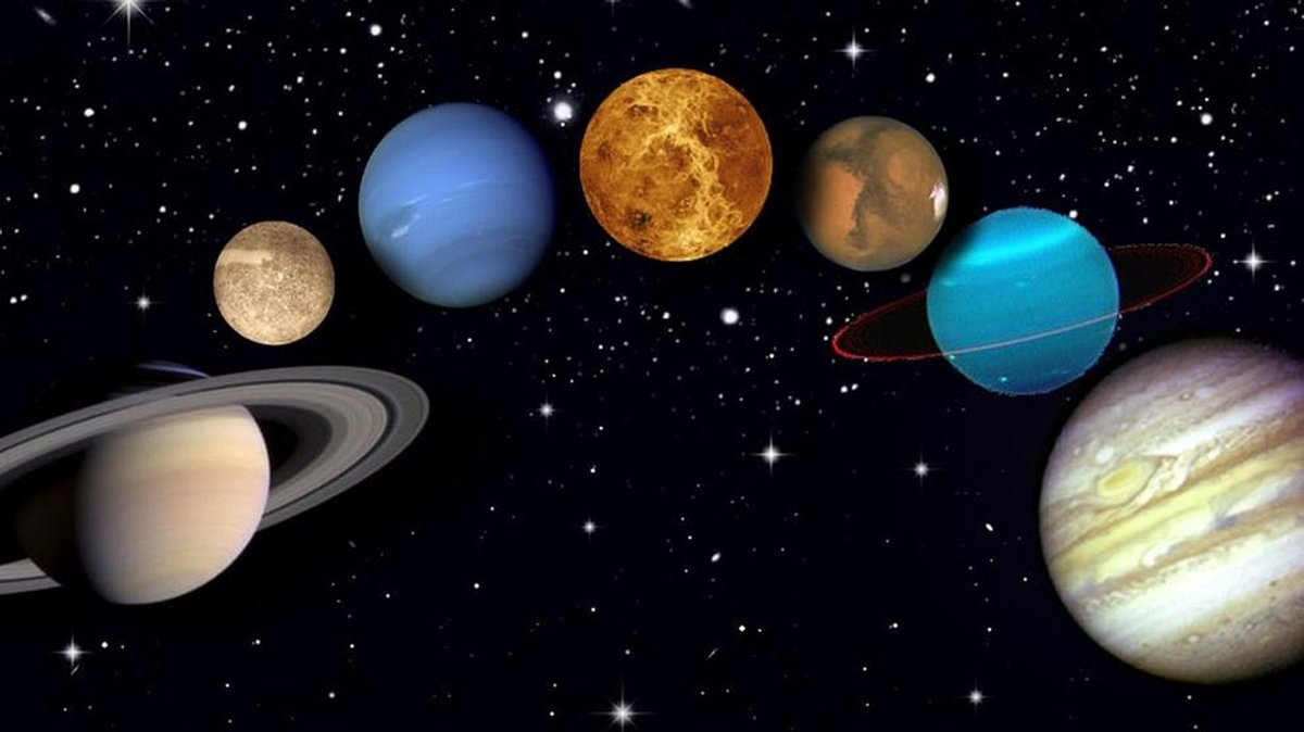 Planeten im Februar: Jupiter und Venus und dazwischen Uranus