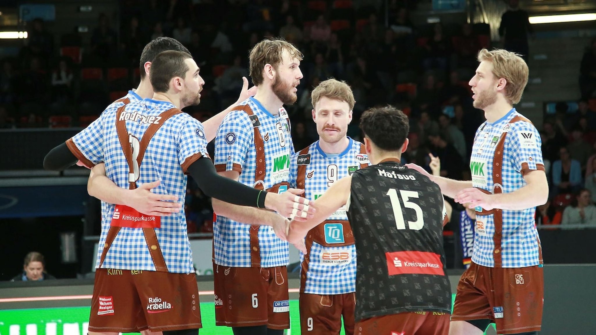 BR24Sport - Viertelfinal-Aus: Tränen bei Volleyball-Bundesligist Herrsching - hier anschauen
