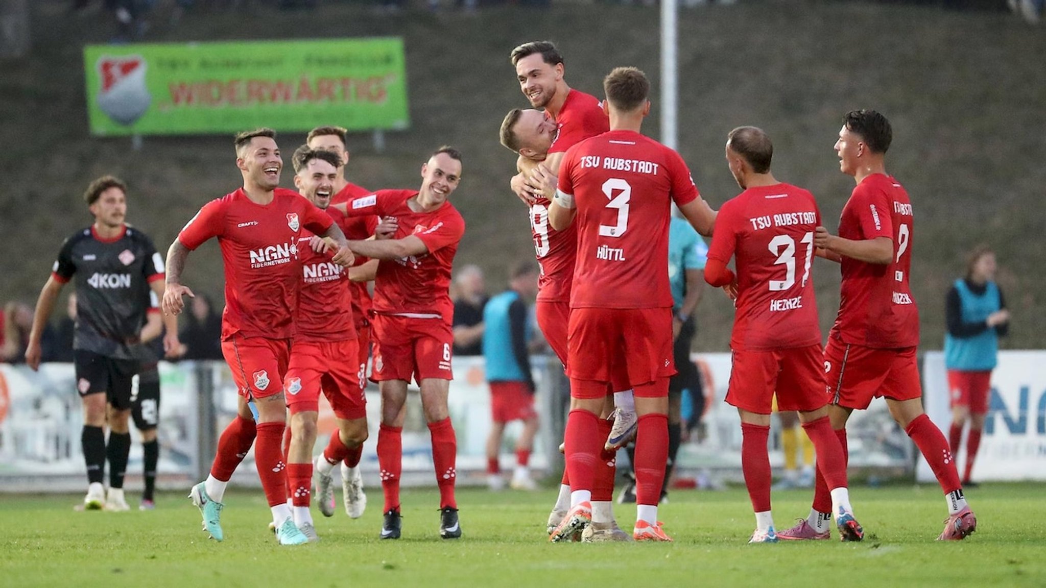 BR24Sport - TSV Aubstadt - Würzburger Kickers | Re-Live | Regionalliga Bayern, 5. Spieltag, Saison 2025/26 - hier anschauen