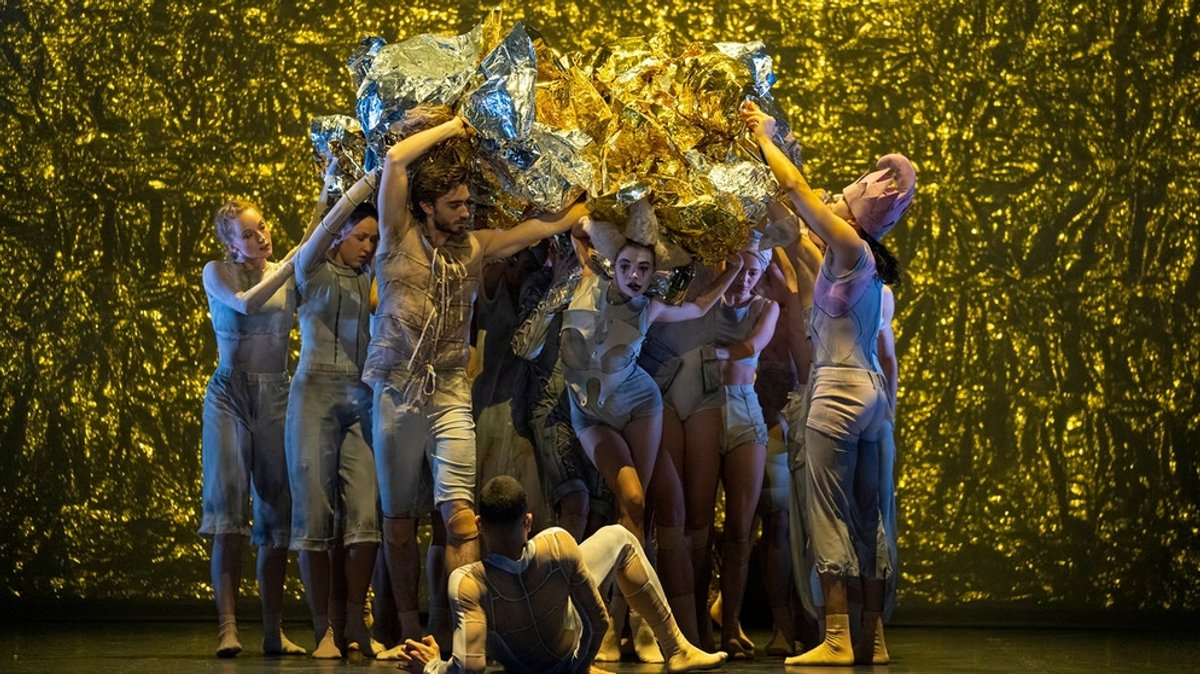 Goyo Monteros Ballett "Narrenschiff" in Nürnberg: Skulpturale Bilderwelten