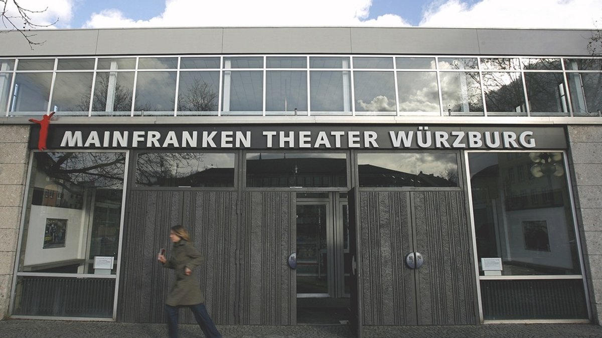 Mainfranken Theater Würzburg: Zum Staatstheater erhoben