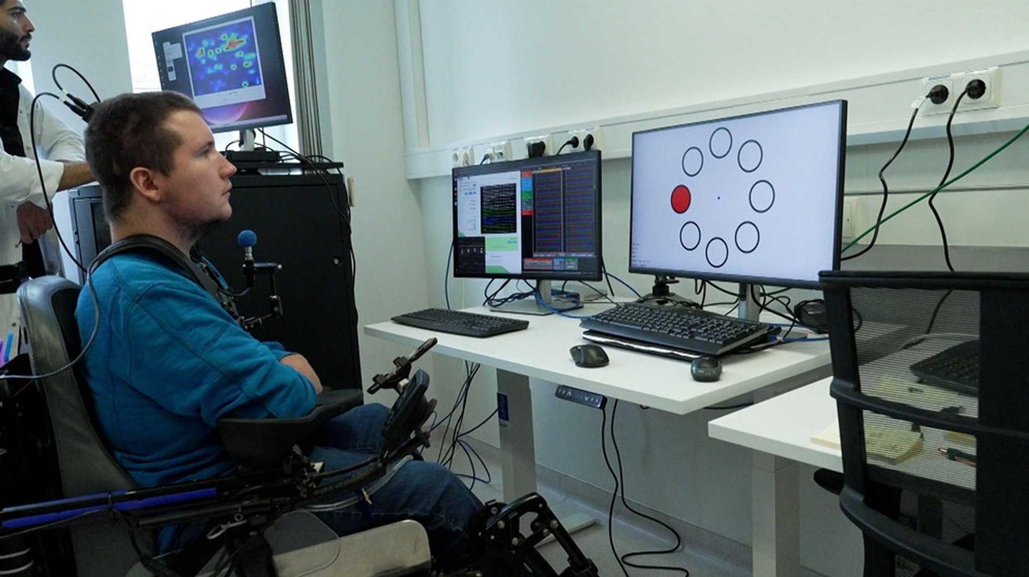Medizin-HighTech: Medizin-HighTech: Vom Hirn direkt zum PC