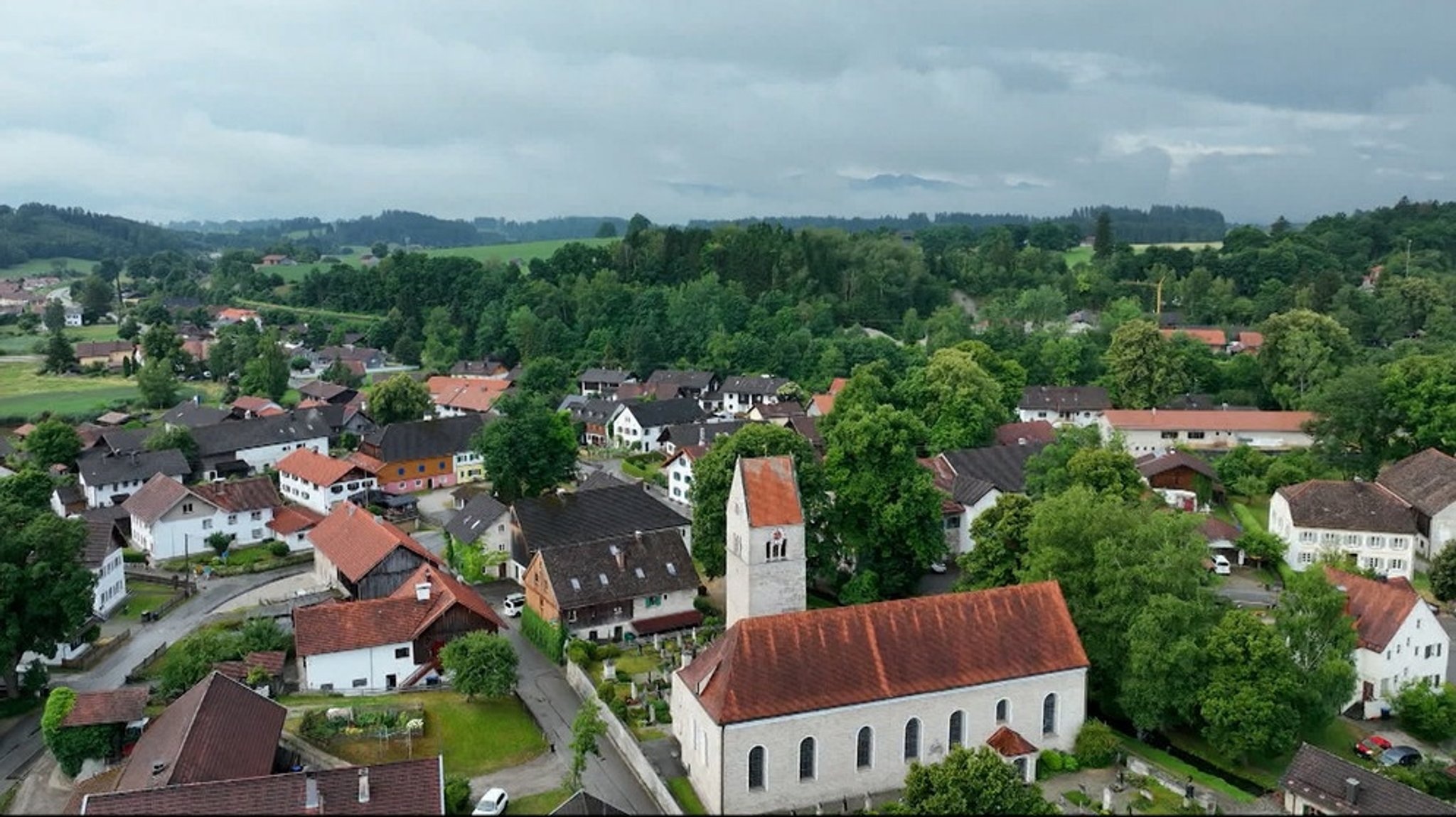 Internationaler Wettbewerb: Huglfing und Zedtwitz: Wer wird das schönste Dorf Europas?
