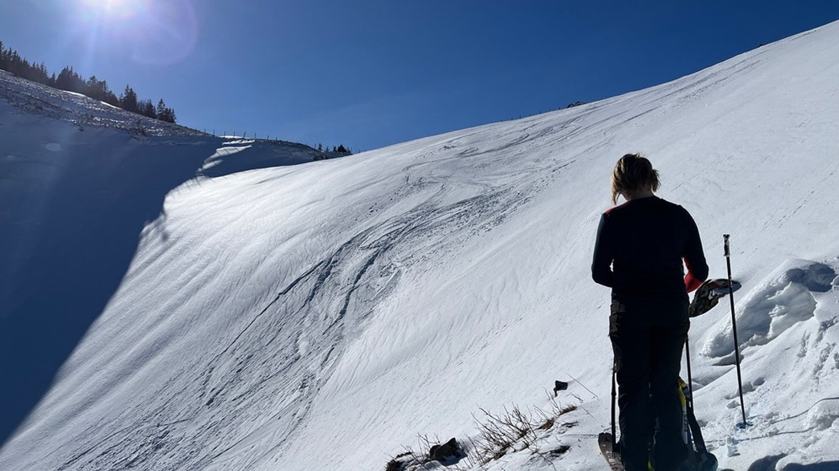 Skitour auf den Kühgundkopf: Schnee mit "Schümli" im Tannheimer Tal 