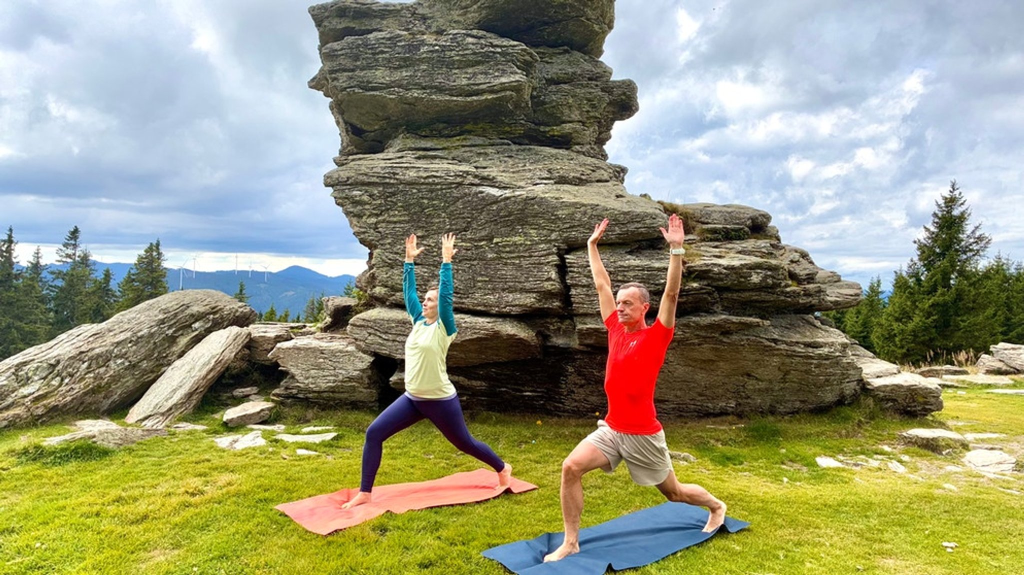 Das sagenhafte Wanderdorf Fischbach in der Ost-Steiermark : Teufelstein und Drachensitz 