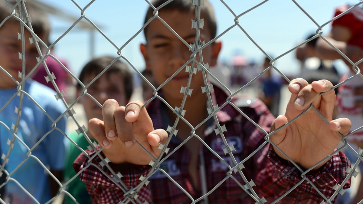 Wir bleiben hier : Syrische Flüchtlinge in der Türkei