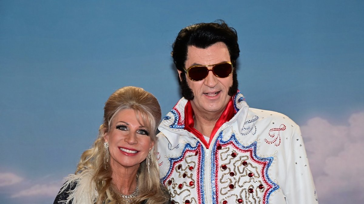 Fastnacht in Franken: Roter Teppich: Siegesgöttin, Herzdamen und Elvis