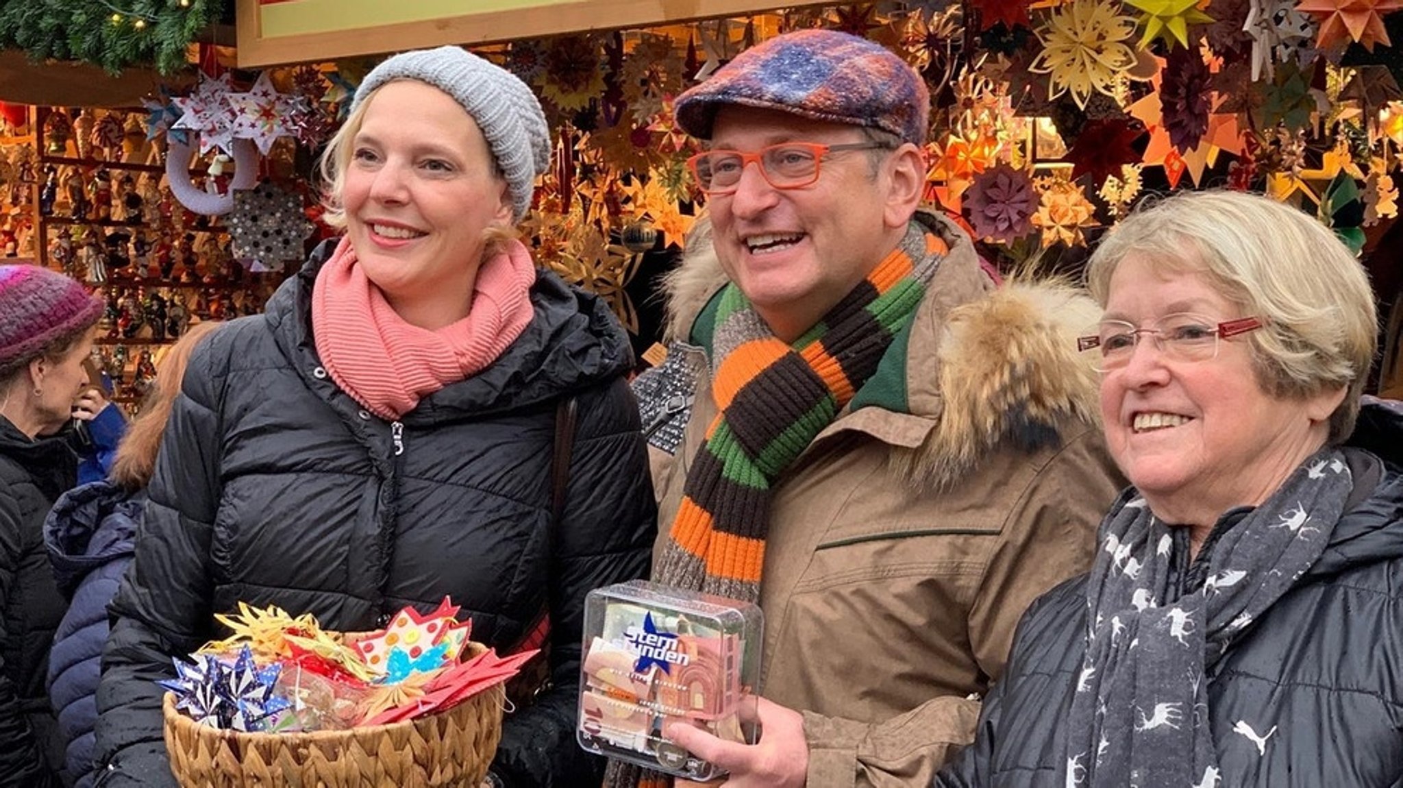 Christkindlesmarkt Nürnberg: Bayern 1 Regionaltag am Sternstundenstand voller Erfolg