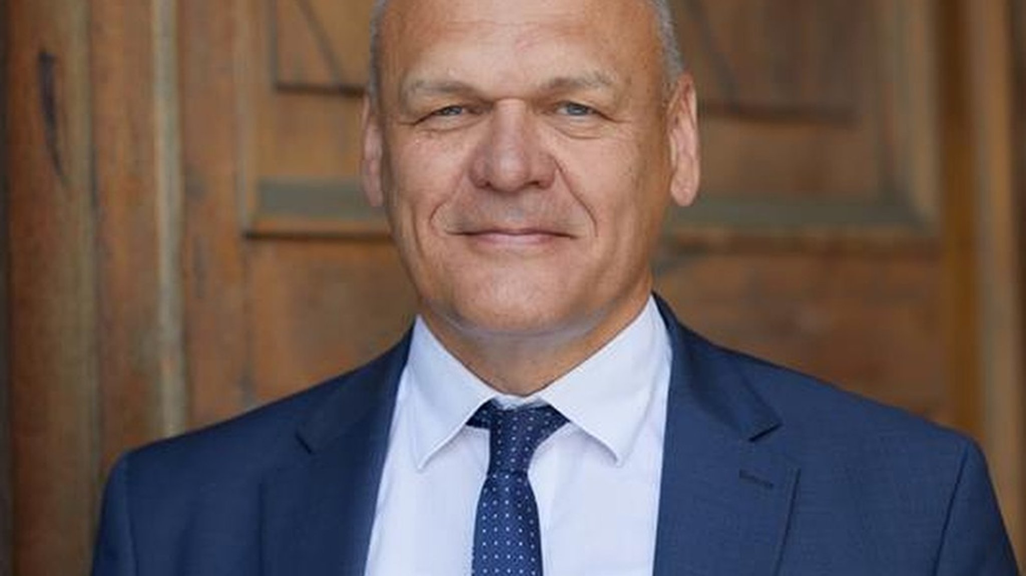 Bayern 2 Eins zu Eins. Der Talk: Johannes Ebert, Generalsekretär vom Goethe-Institut: "Schwäbischer Weltbürger"