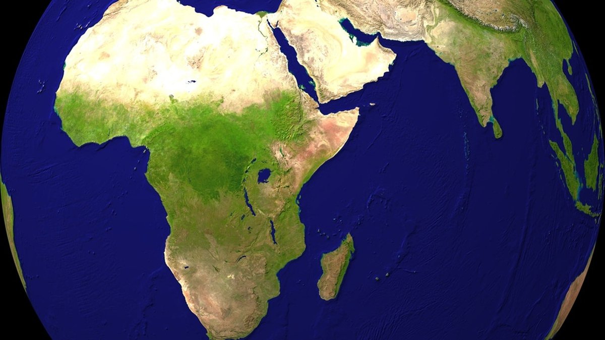 Afrika: Der sonnige, heiße, staubige Kontinent